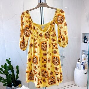 Urban Outfitters Yellow Floral Dress size XS, dress with pocket